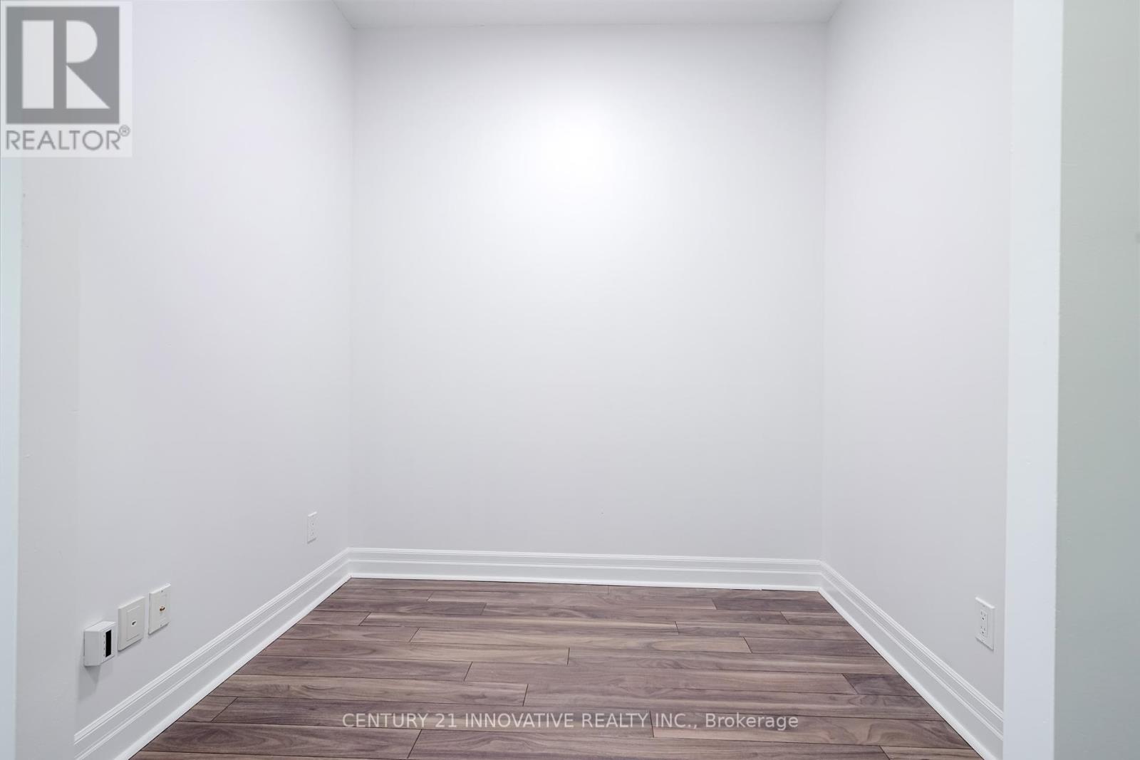 517 - 8130 Birchmount Road, Markham (Unionville), Ontario  L6G 0E4 - Photo 8 - N12209678