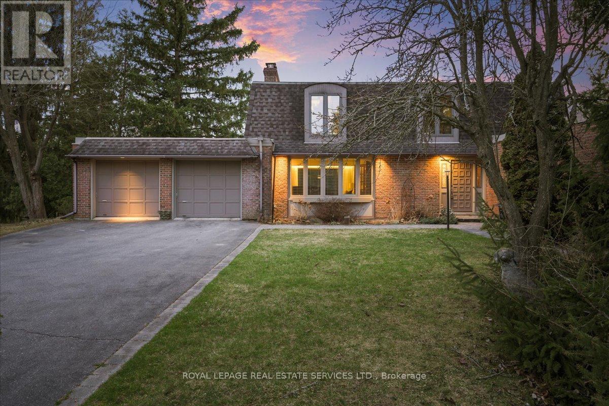 2145 Blessington Street, Burlington, Ontario  L7P 0J7 - Photo 2 - W12201913