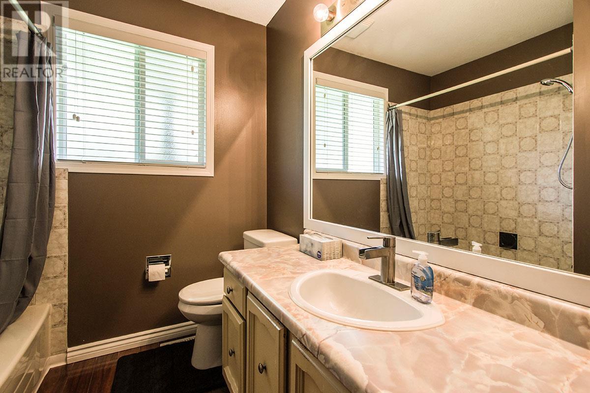 2430 Fairhall Road, Kelowna, British Columbia  V1W 2W2 - Photo 16 - 10350494