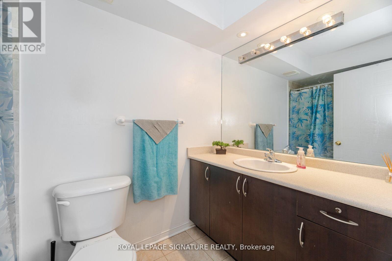 3 - 4855 Half Moon Grove, Mississauga, Ontario  L5M 8C7 - Photo 19 - W12209381