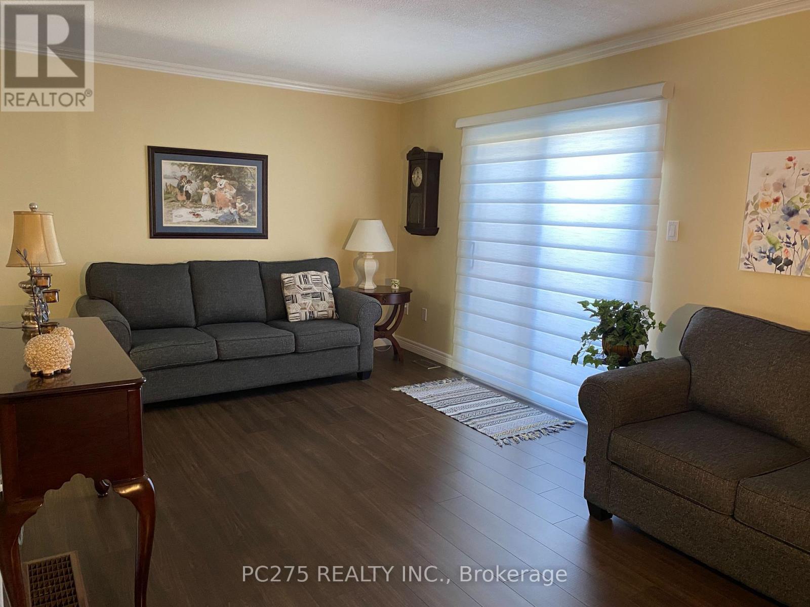 60 - 511 Admiral Drive, London East, Ontario  N5V 4R4 - Photo 12 - X12104328