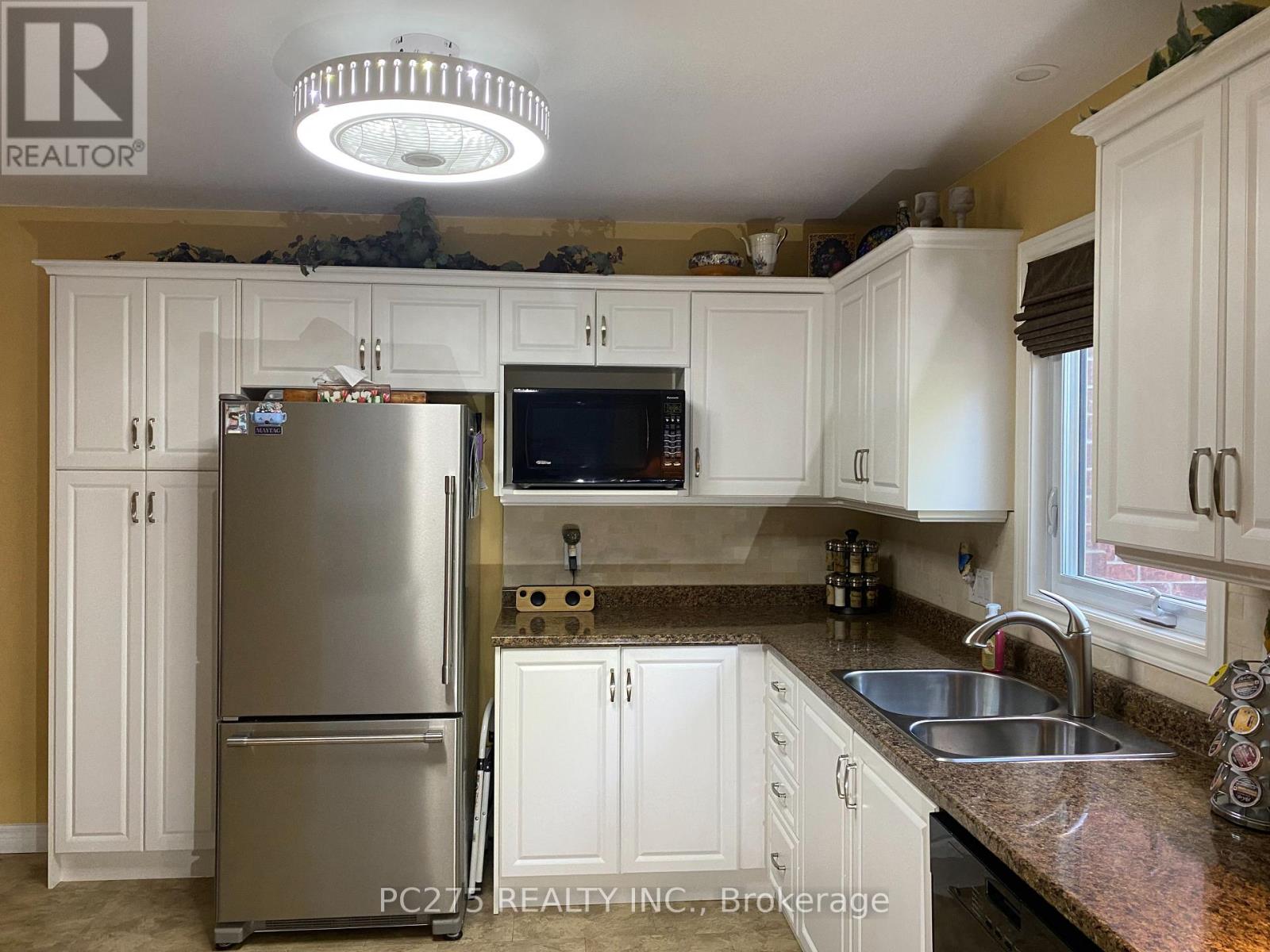 60 - 511 Admiral Drive, London East, Ontario  N5V 4R4 - Photo 4 - X12104328