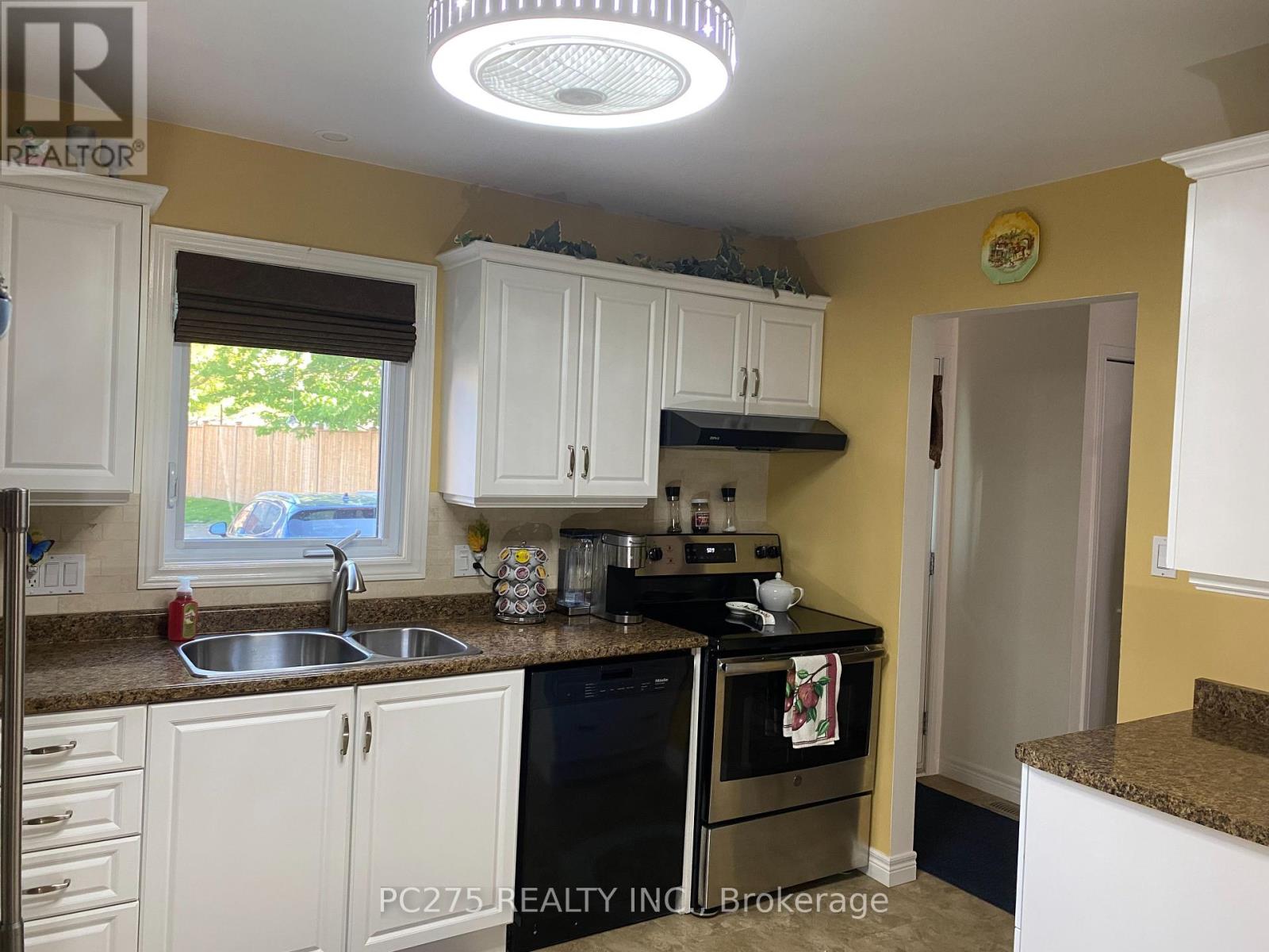 60 - 511 Admiral Drive, London East, Ontario  N5V 4R4 - Photo 5 - X12104328