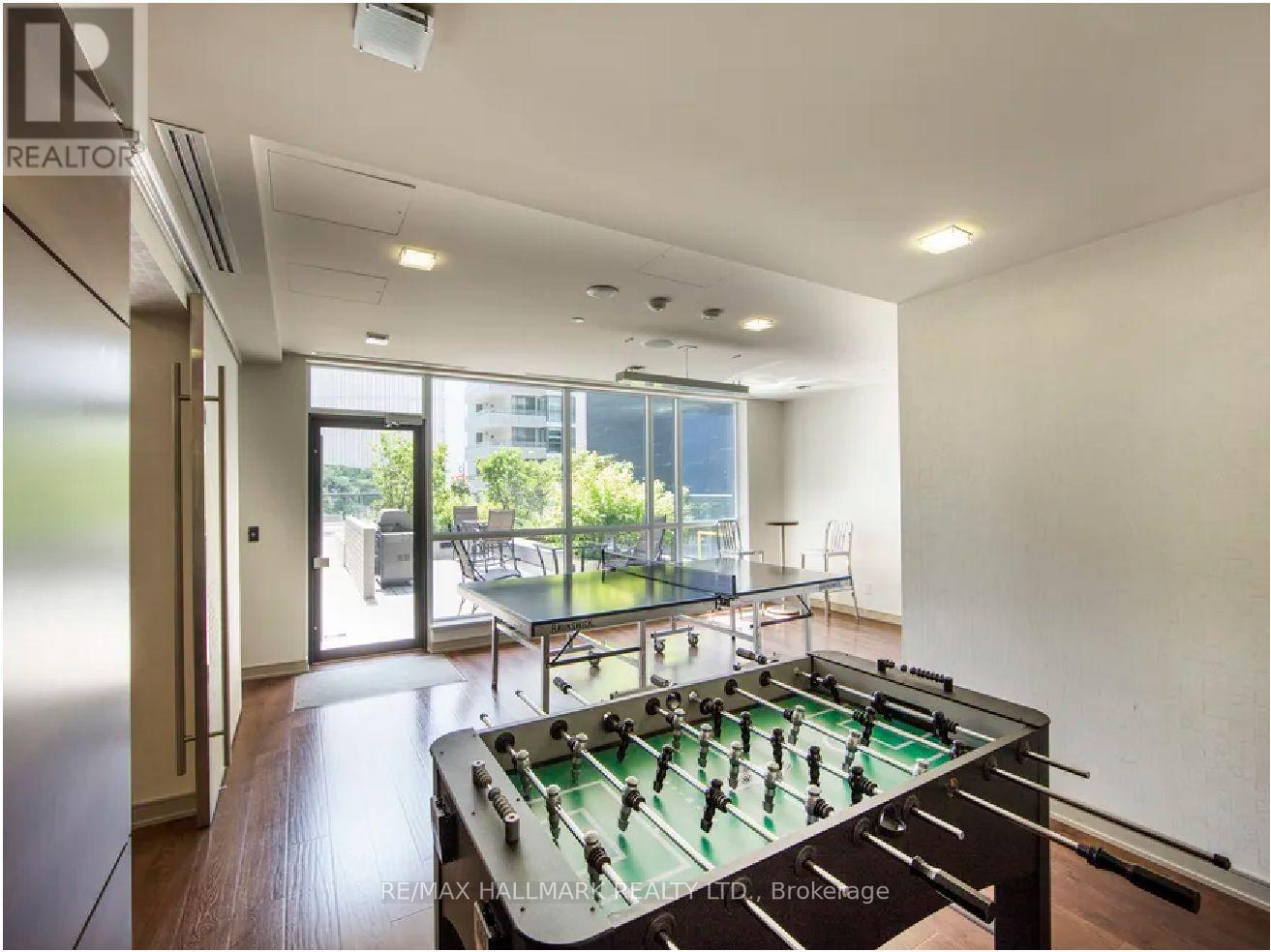 2107 - 570 Bay Street, Toronto, Ontario  M5G 0B2 - Photo 14 - C12209432