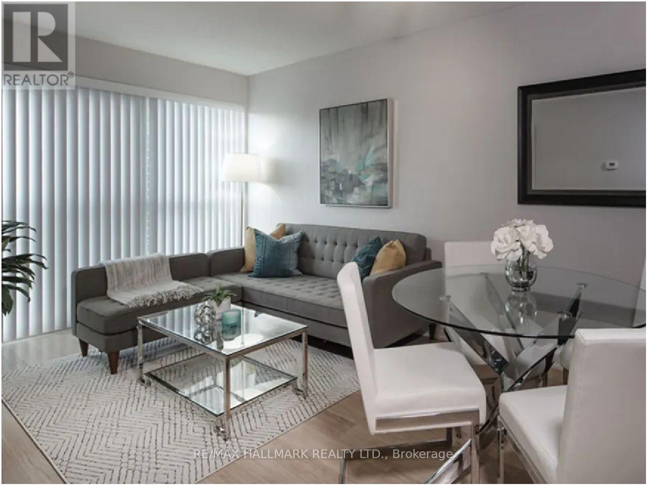 2107 - 570 Bay Street, Toronto, Ontario  M5G 0B2 - Photo 3 - C12209432