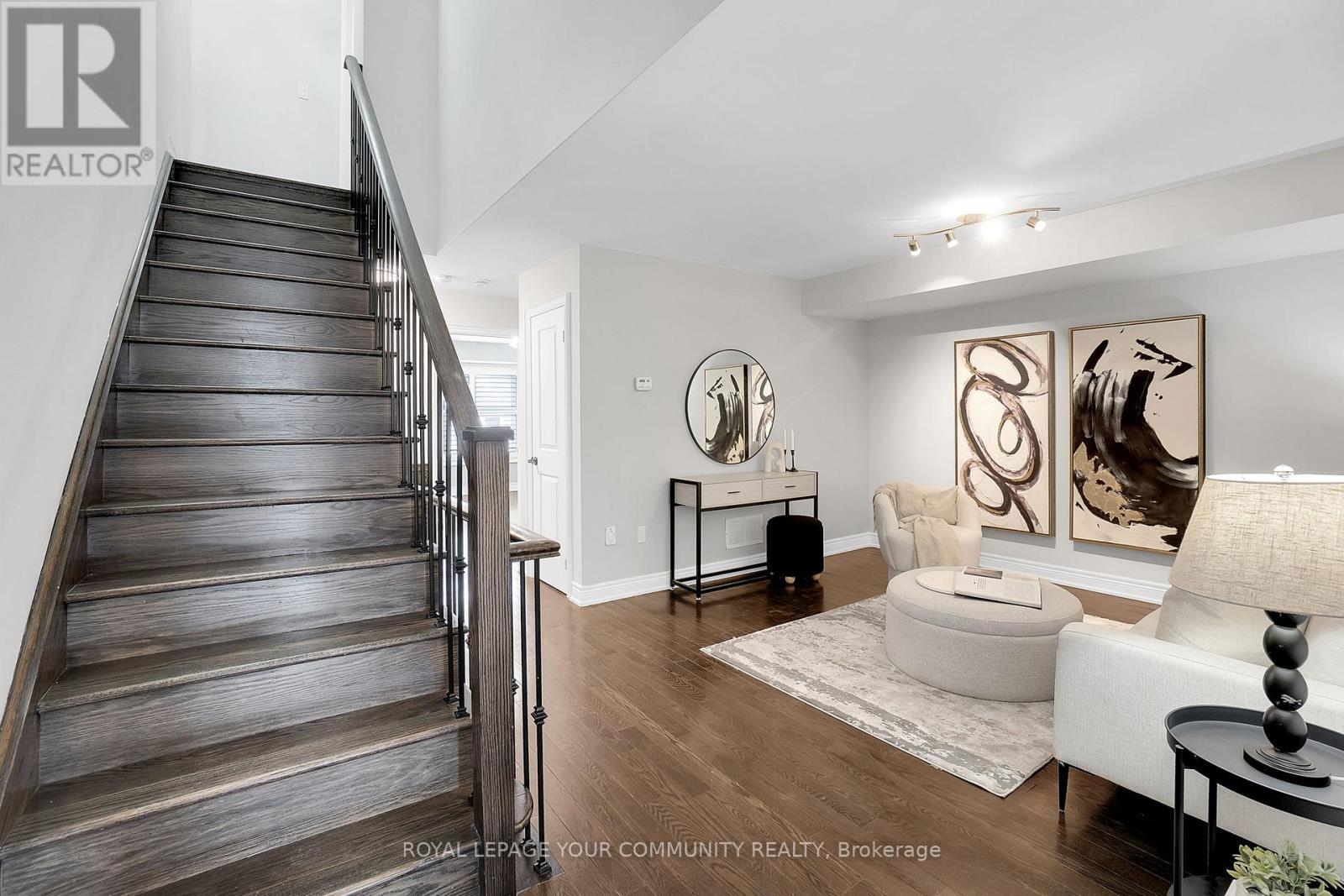 15 Hiawatha Court, Vaughan, Ontario  L4L 0J2 - Photo 20 - N12209380