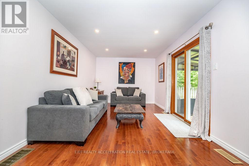 13 Gale Street, Mississippi Mills, Ontario  K0A 1A0 - Photo 4 - X12209958