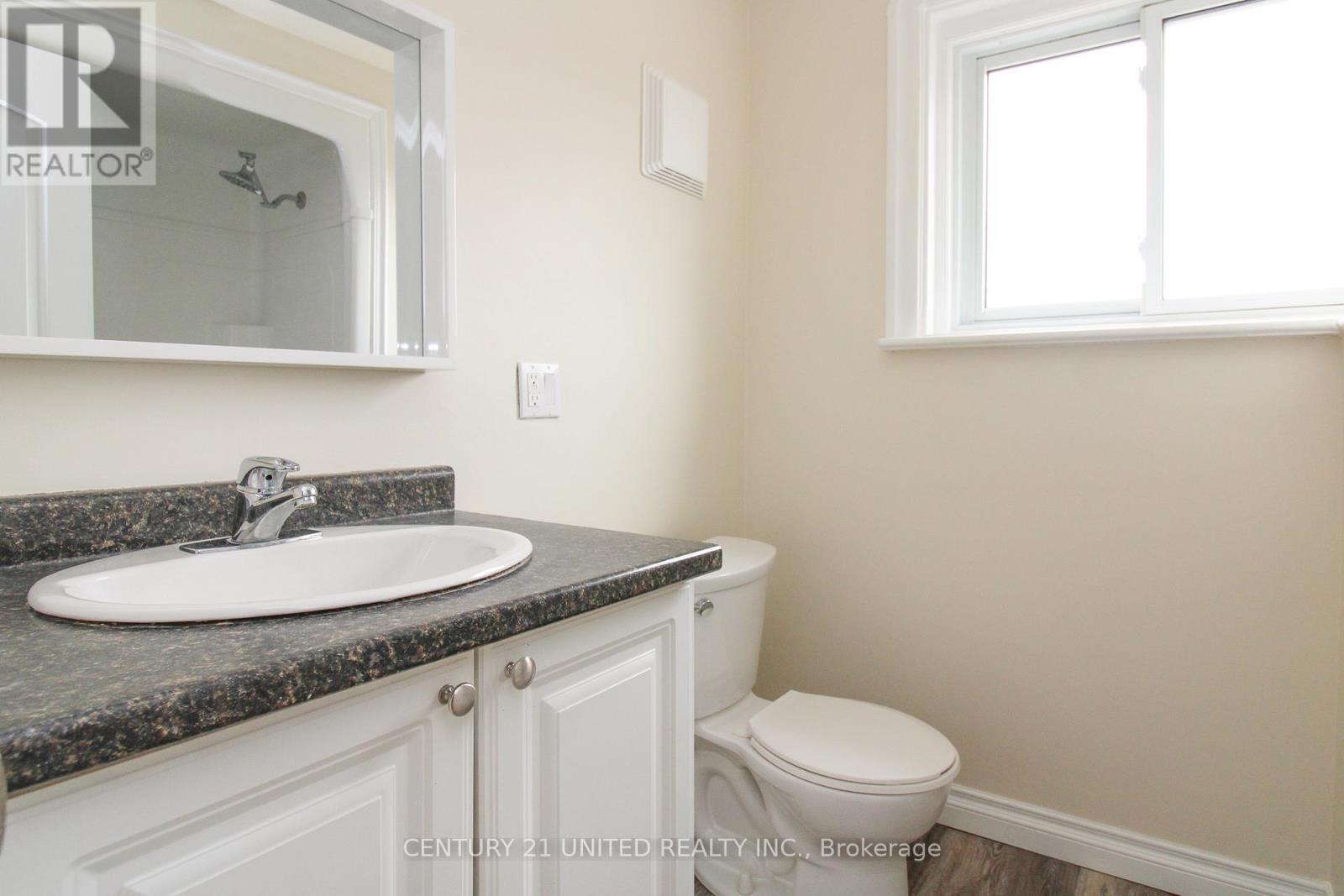 96 Montgomery Street, Peterborough South, Ontario  K9J 1W9 - Photo 22 - X12209946