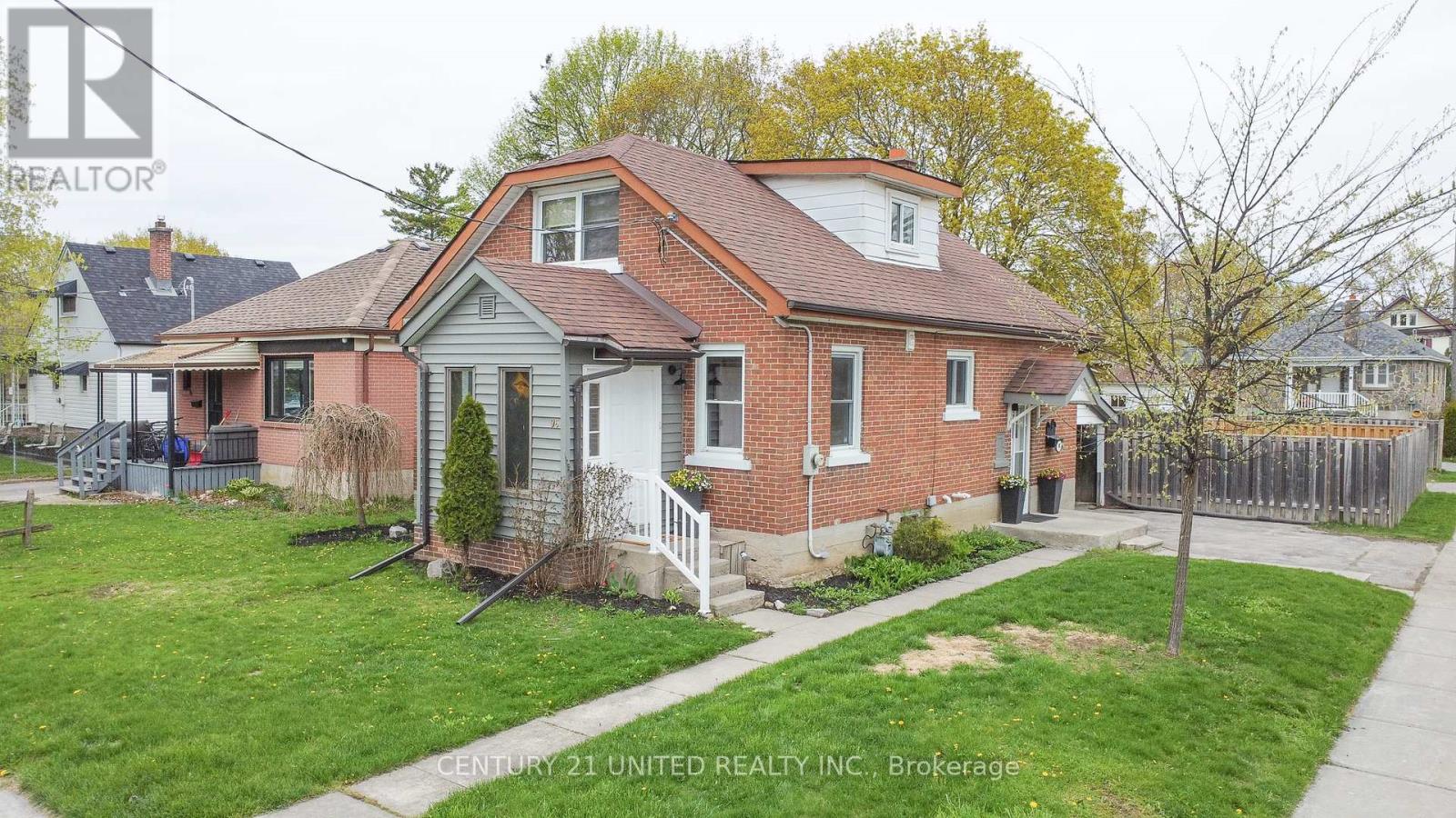 96 Montgomery Street, Peterborough South, Ontario  K9J 1W9 - Photo 27 - X12209946