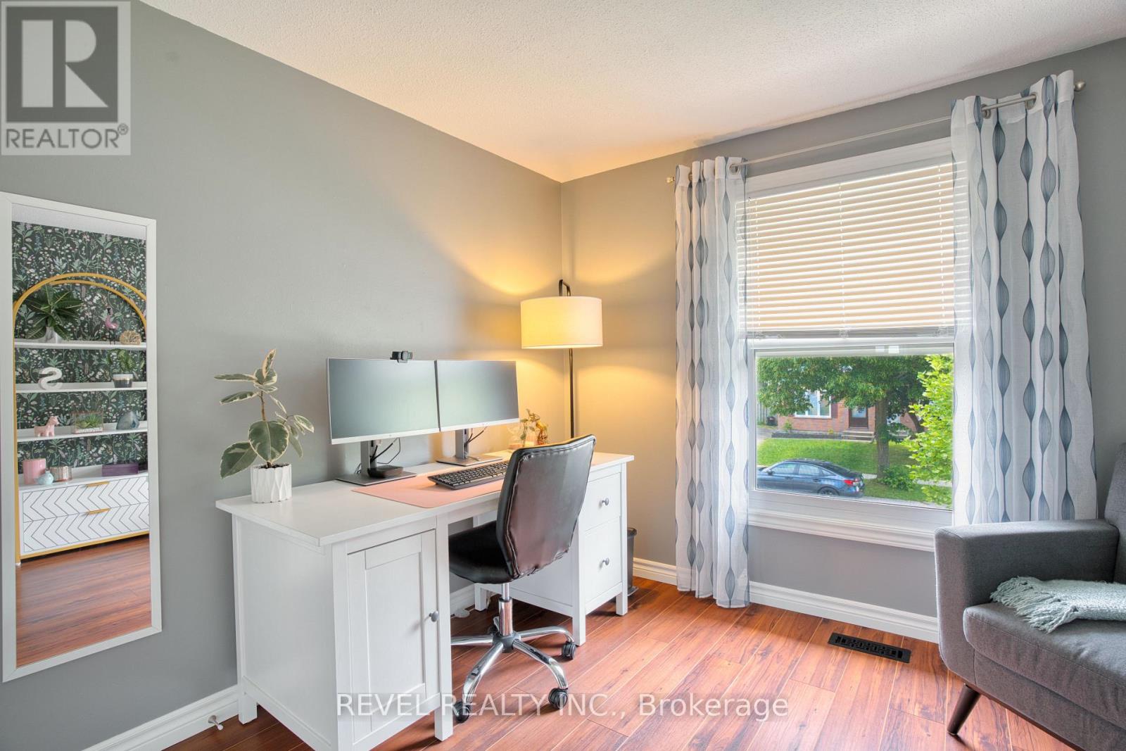 226 Brunswick Crescent, London North (North I), Ontario  N6G 3L2 - Photo 26 - X12209878