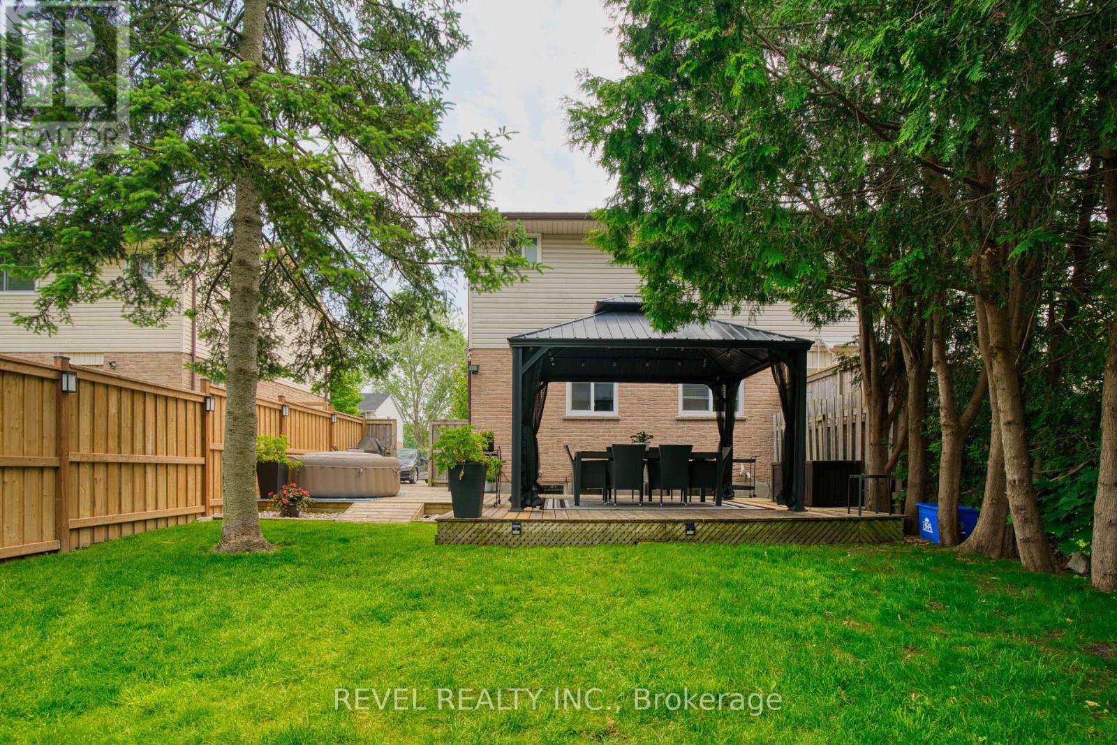 226 Brunswick Crescent, London North (North I), Ontario  N6G 3L2 - Photo 36 - X12209878
