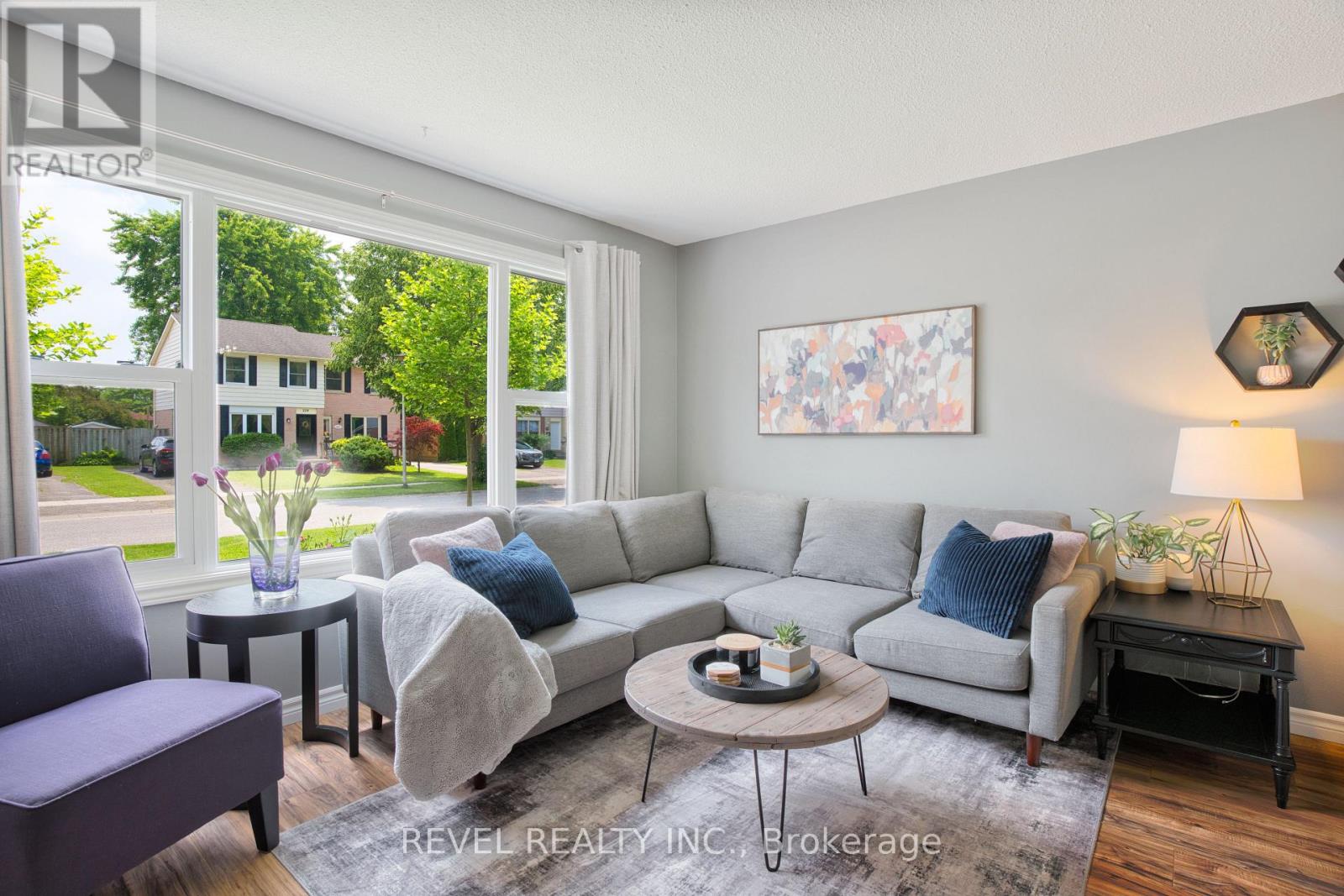 226 Brunswick Crescent, London North (North I), Ontario  N6G 3L2 - Photo 8 - X12209878