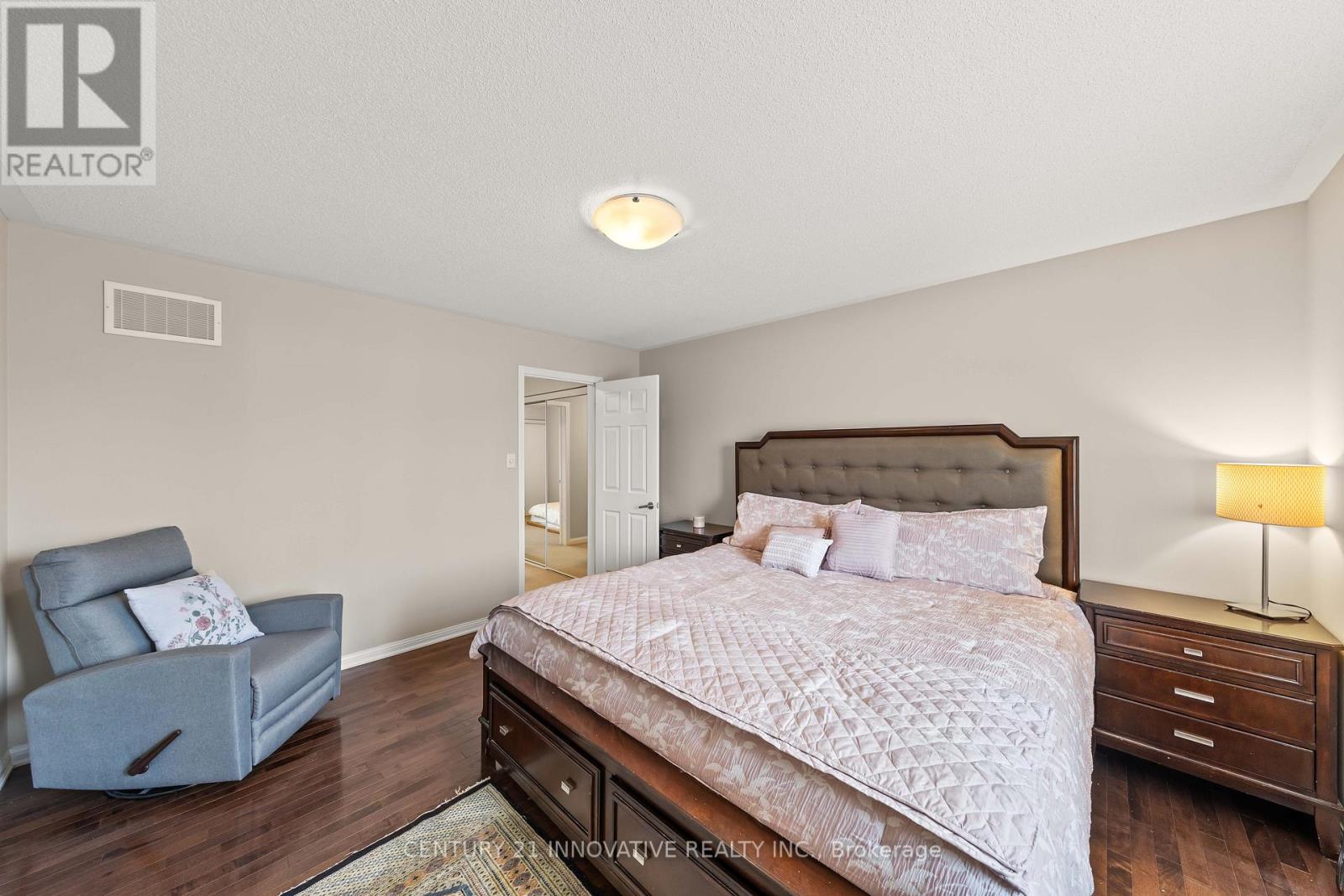 324 Dymott Avenue, Milton (Ha Harrison), Ontario  L9T 7T3 - Photo 32 - W12209548