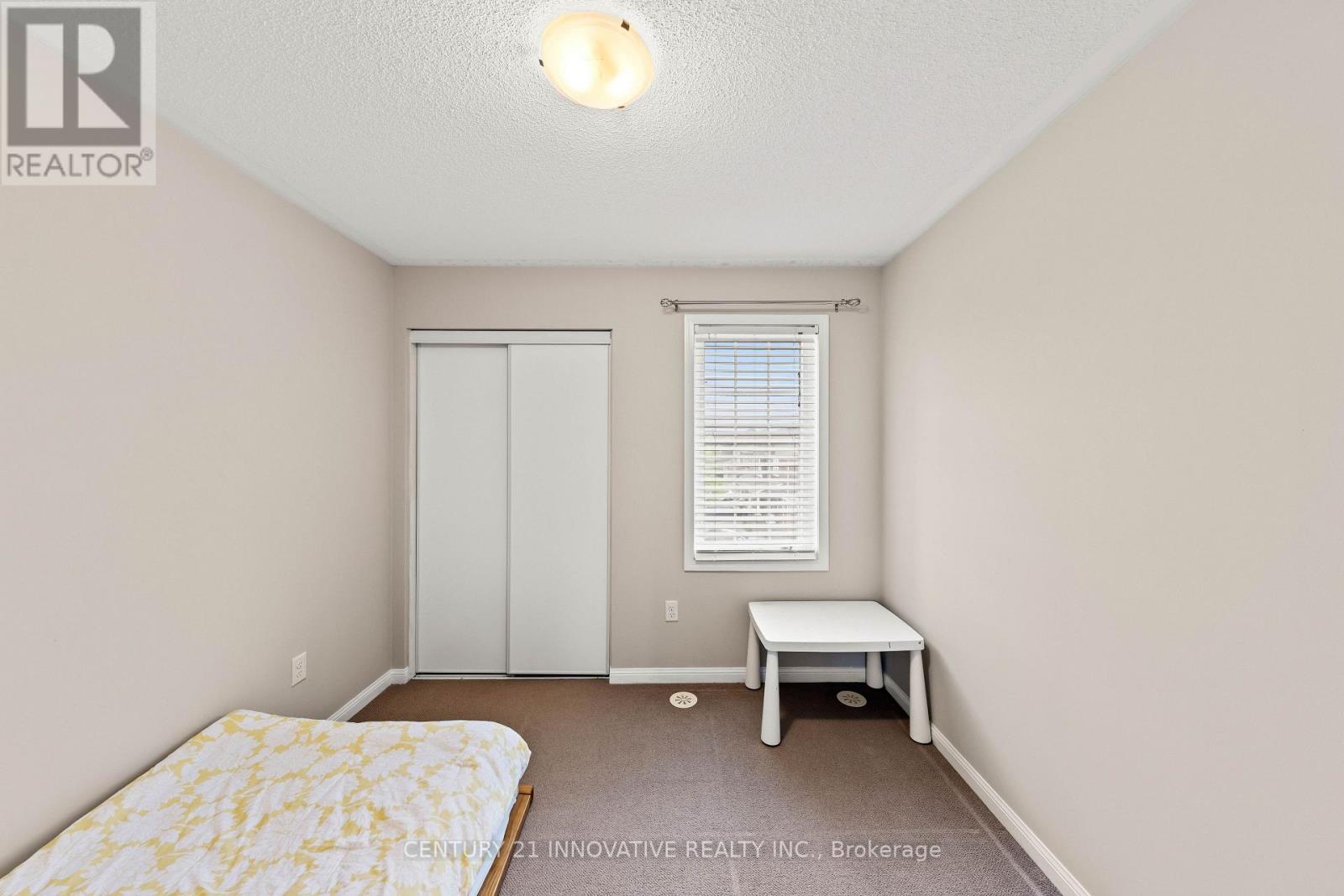 324 Dymott Avenue, Milton (Ha Harrison), Ontario  L9T 7T3 - Photo 35 - W12209548