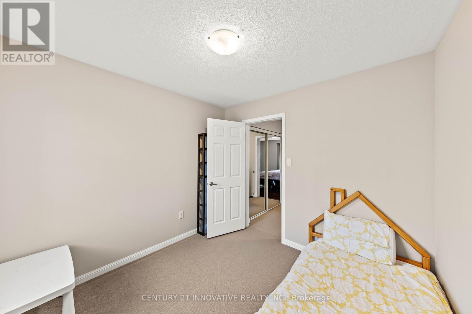 324 Dymott Avenue, Milton (Ha Harrison), Ontario  L9T 7T3 - Photo 36 - W12209548