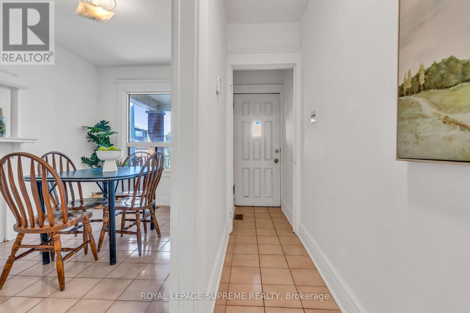 191 Emerson Avenue, Toronto, Ontario  M6H 3T7 - Photo 5 - W12209587