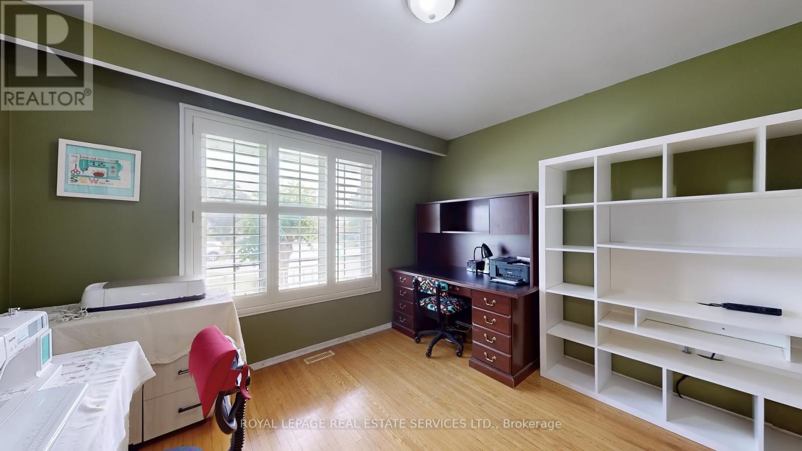 3639 Monica Drive, Mississauga (Malton), Ontario  L4T 2E8 - Photo 5 - W12209602