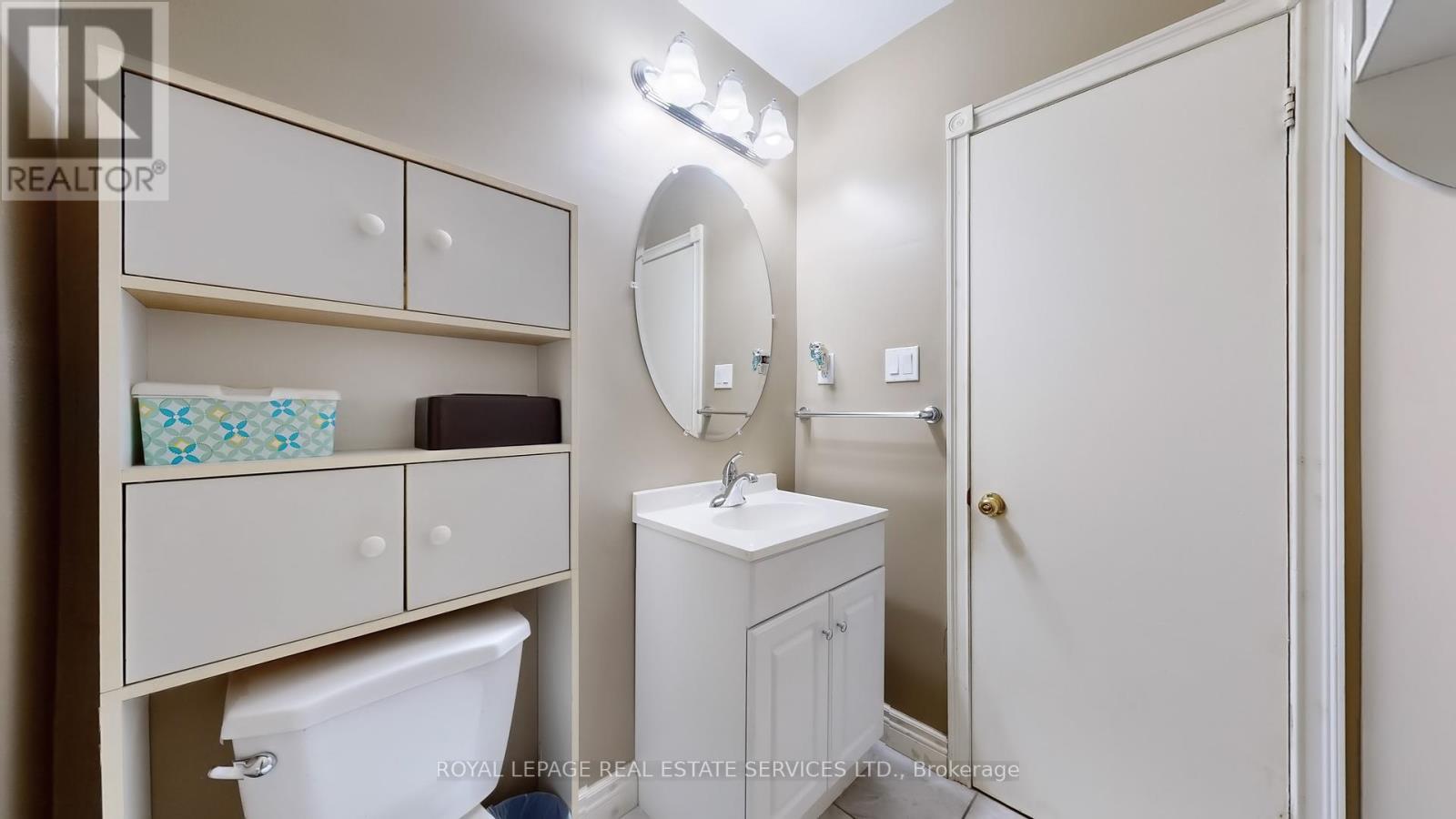 3639 Monica Drive, Mississauga (Malton), Ontario  L4T 2E8 - Photo 6 - W12209602