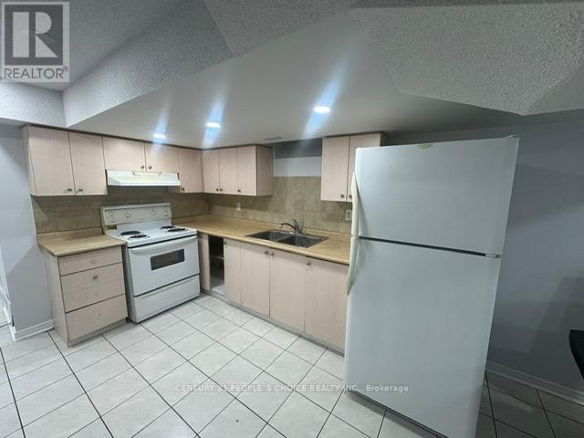 BSMT #2 - 3 CHAPPARAL DRIVE, Brampton, Ontario