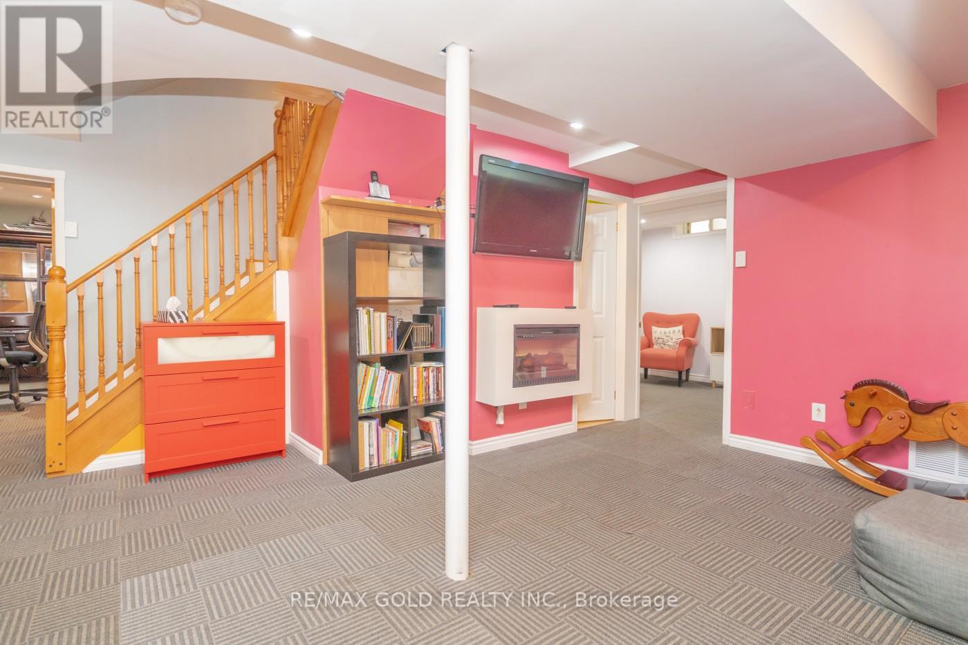 51 Pebblestone Circle, Brampton (Brampton West), Ontario  L6X 4N2 - Photo 36 - W12209619