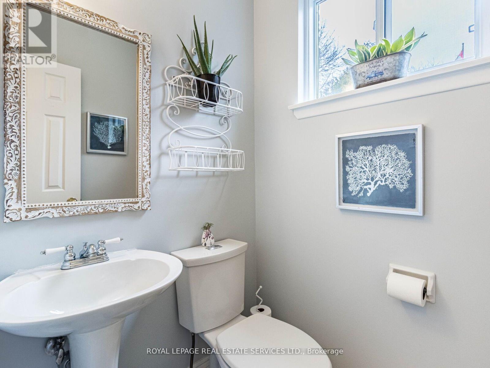 47 Trotters Lane, Brampton (Brampton South), Ontario  L6Y 1B5 - Photo 16 - W12209638