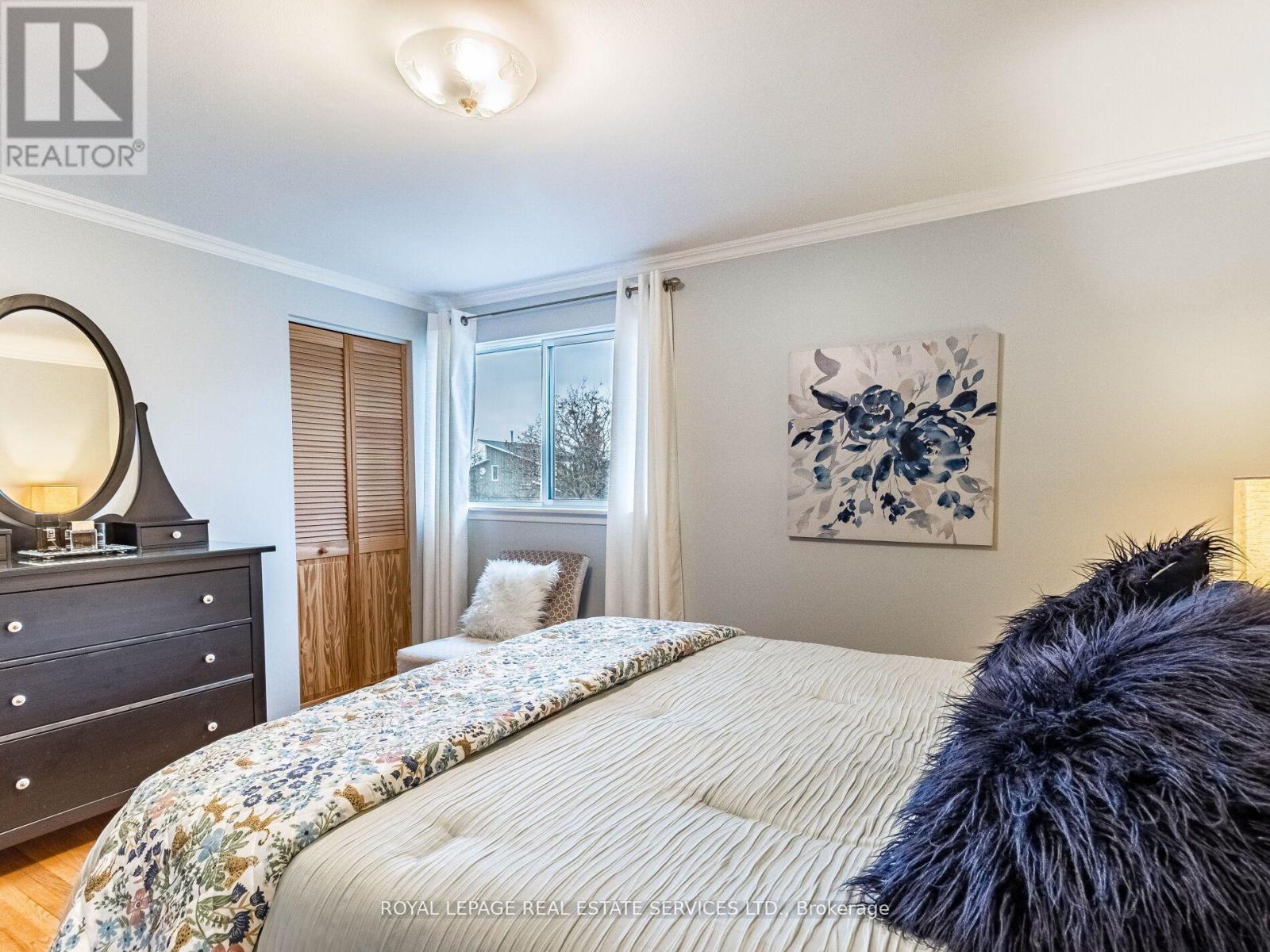 47 Trotters Lane, Brampton (Brampton South), Ontario  L6Y 1B5 - Photo 18 - W12209638