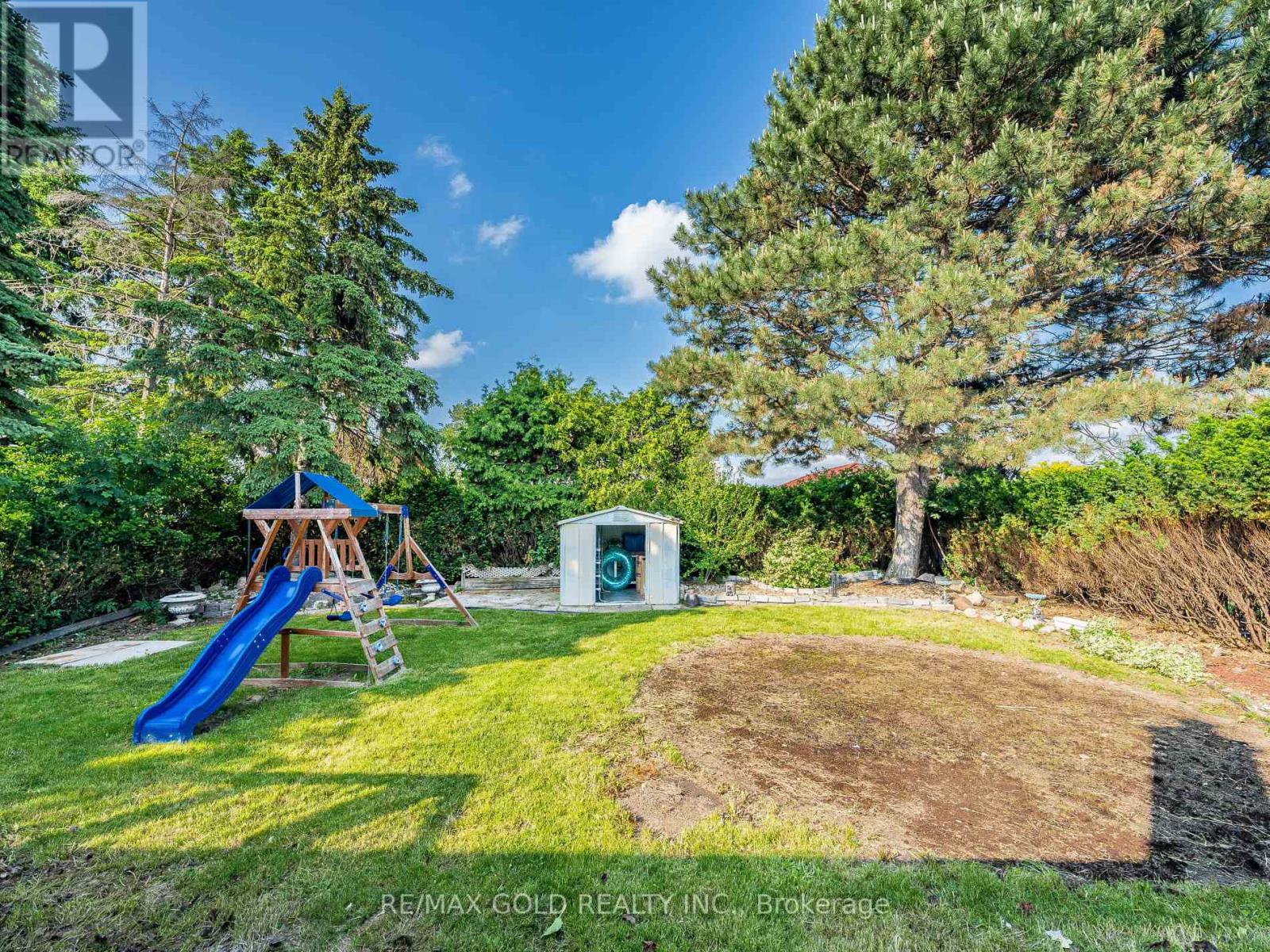 42 Gretna Drive, Brampton (Northwood Park), Ontario  L6X 2E7 - Photo 26 - W12209641