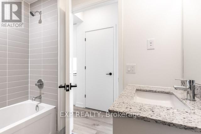 203 - 345 Wheat Boom Drive, Oakville, Ontario  L6H 0R4 - Photo 17 - W12209645