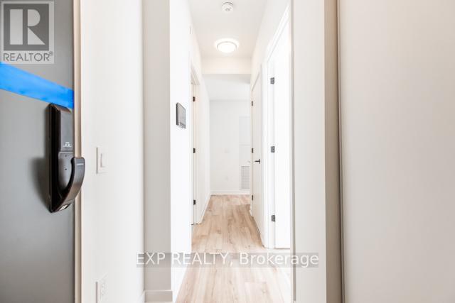 203 - 345 Wheat Boom Drive, Oakville, Ontario  L6H 0R4 - Photo 7 - W12209645