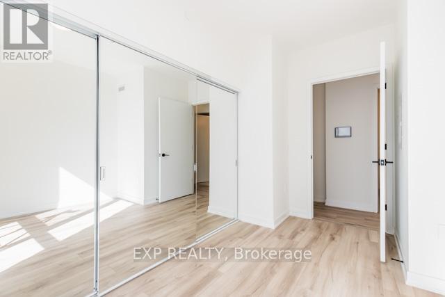 203 - 345 Wheat Boom Drive, Oakville, Ontario  L6H 0R4 - Photo 8 - W12209645