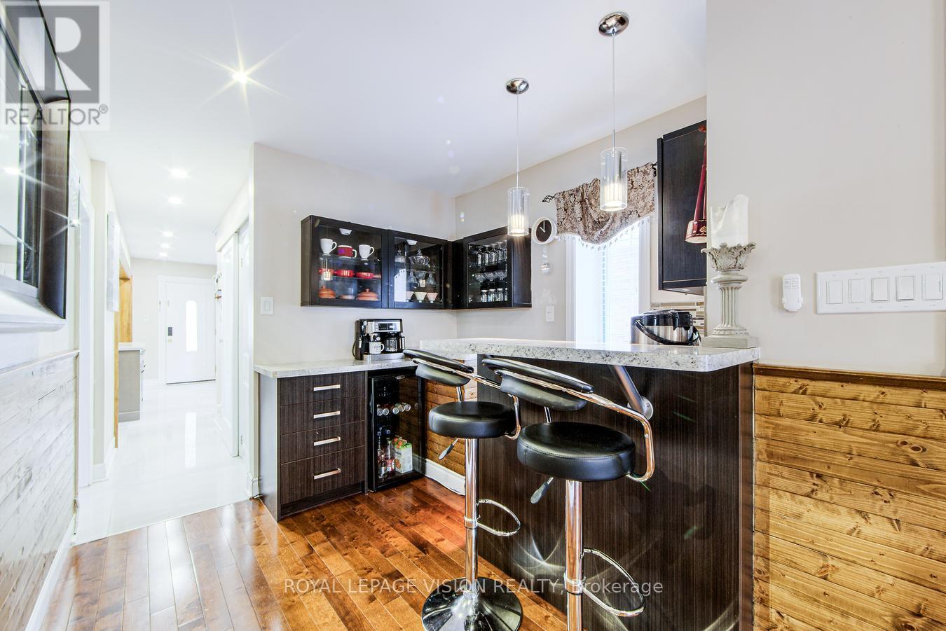 79 Foxwell Street, Toronto (Rockcliffe-Smythe), Ontario  M6N 1Y9 - Photo 10 - W12209660