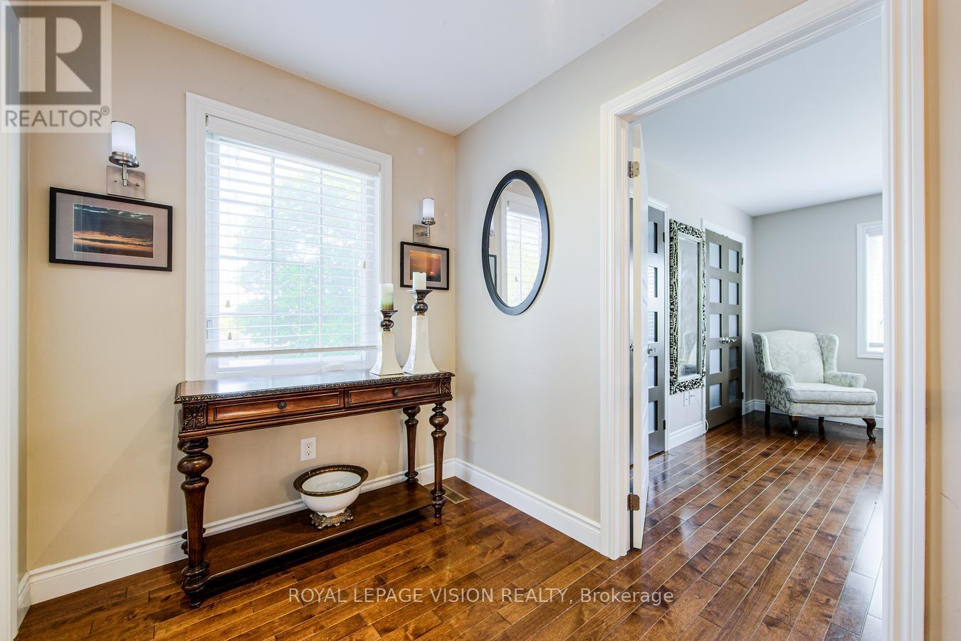 79 Foxwell Street, Toronto (Rockcliffe-Smythe), Ontario  M6N 1Y9 - Photo 18 - W12209660