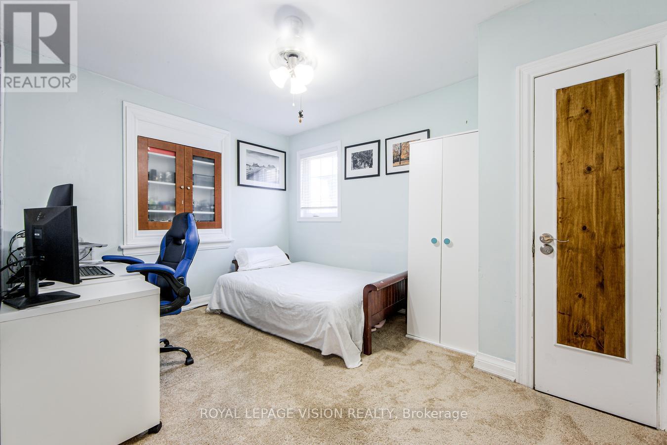 79 Foxwell Street, Toronto (Rockcliffe-Smythe), Ontario  M6N 1Y9 - Photo 22 - W12209660