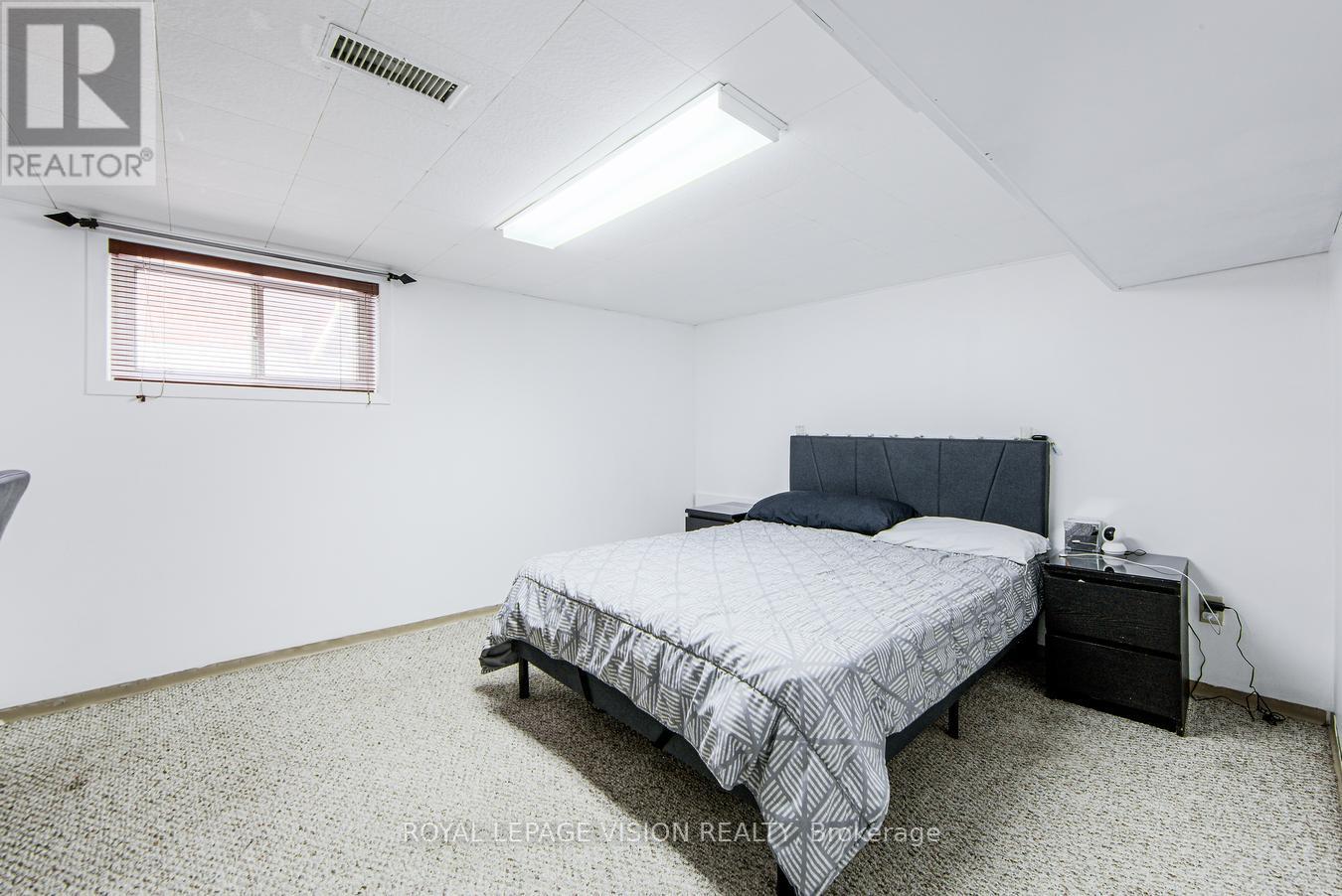 79 Foxwell Street, Toronto (Rockcliffe-Smythe), Ontario  M6N 1Y9 - Photo 29 - W12209660