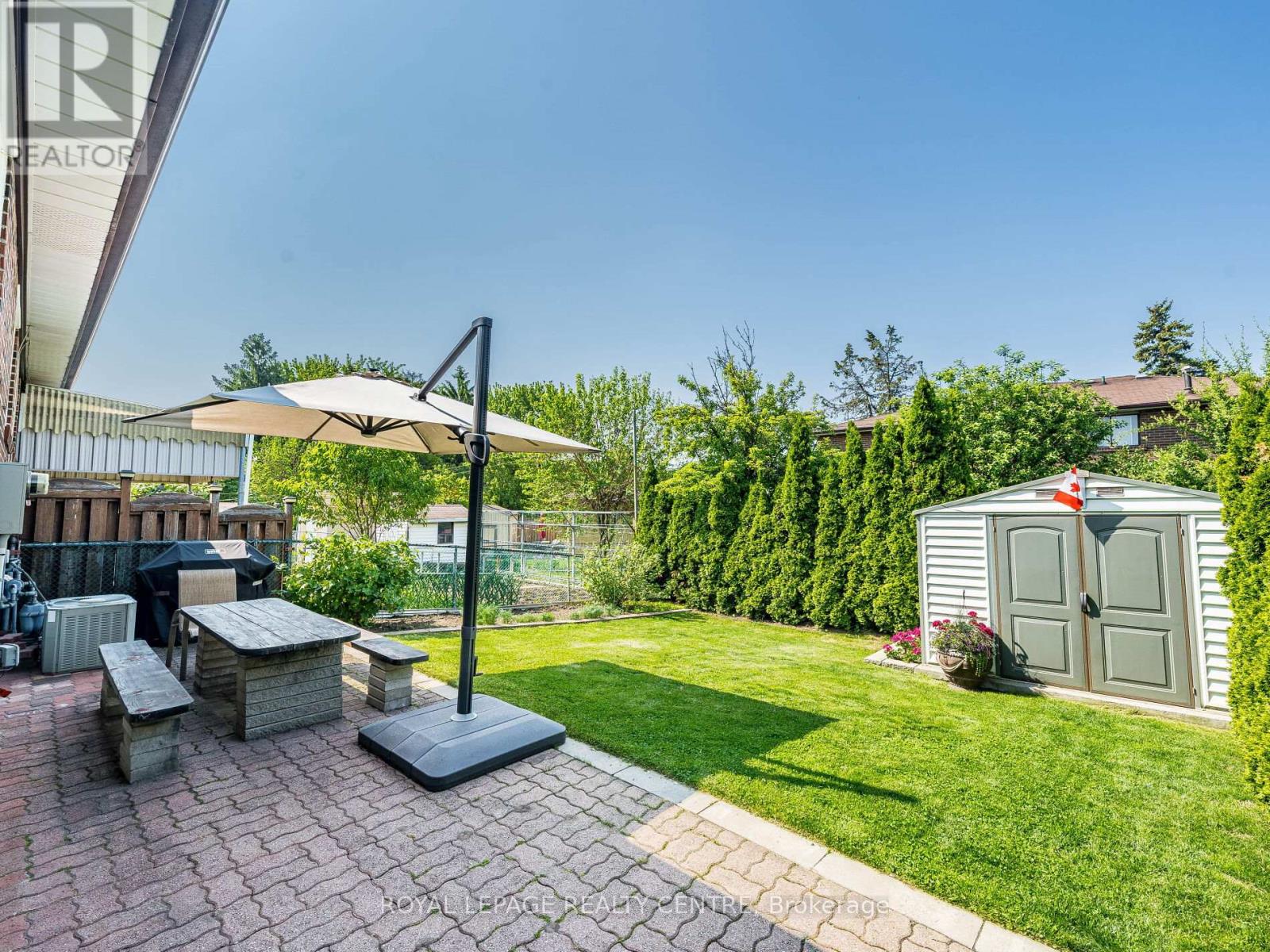 3184 Sunnyhill Drive, Mississauga, Ontario  L4X 2K4 - Photo 29 - W12209672