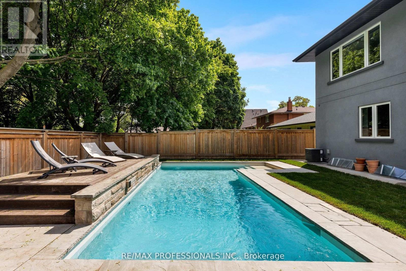 60 Keane Avenue, Toronto (Islington-City Centre West), Ontario  M9B 2C2 - Photo 15 - W12209679