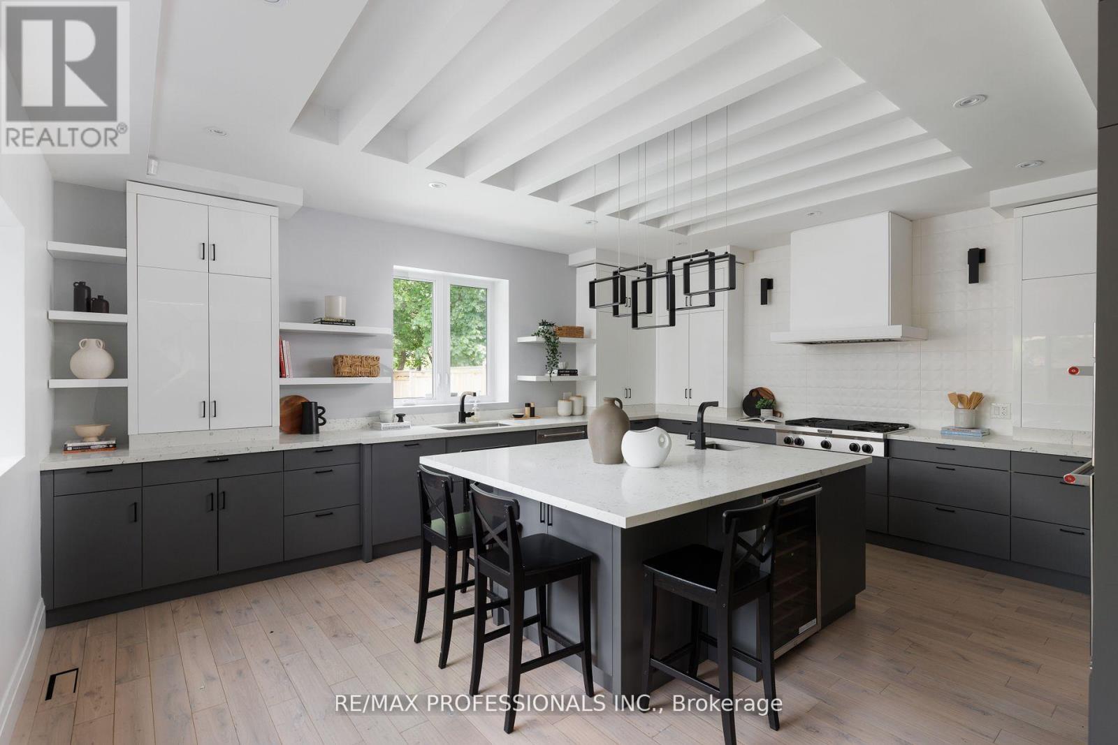 60 Keane Avenue, Toronto (Islington-City Centre West), Ontario  M9B 2C2 - Photo 21 - W12209679