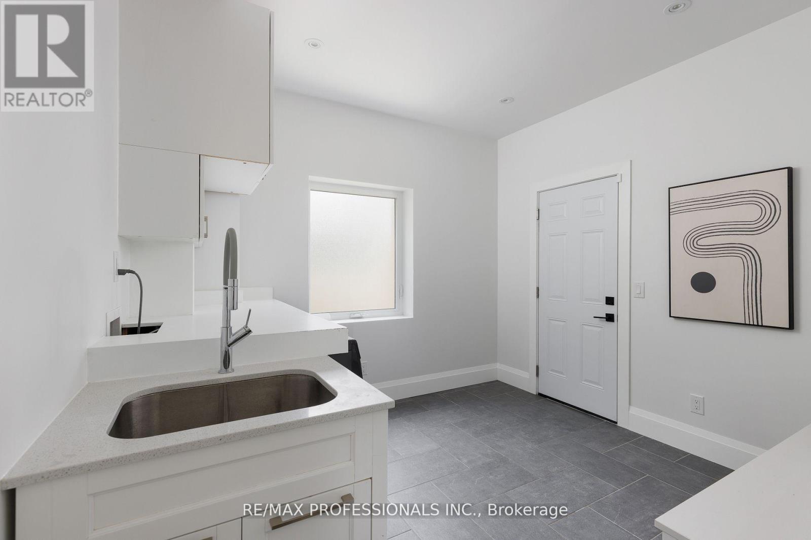 60 Keane Avenue, Toronto (Islington-City Centre West), Ontario  M9B 2C2 - Photo 26 - W12209679