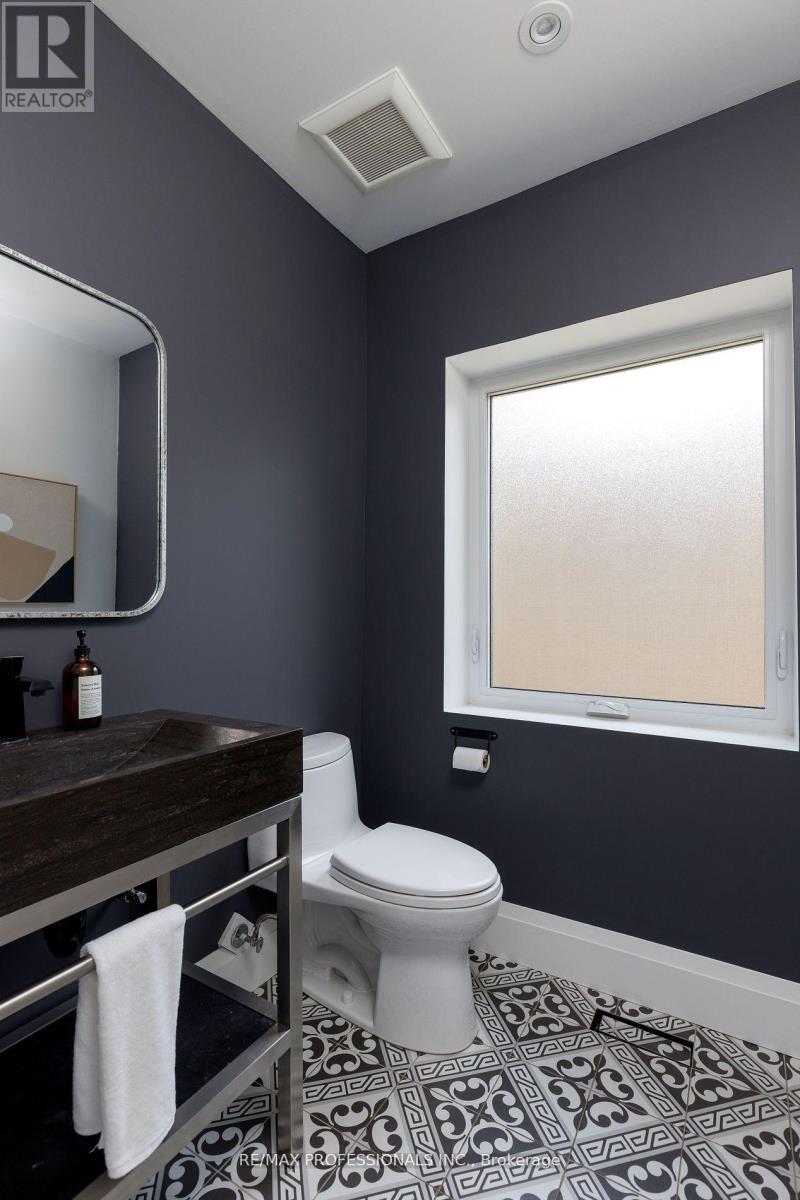 60 Keane Avenue, Toronto (Islington-City Centre West), Ontario  M9B 2C2 - Photo 27 - W12209679