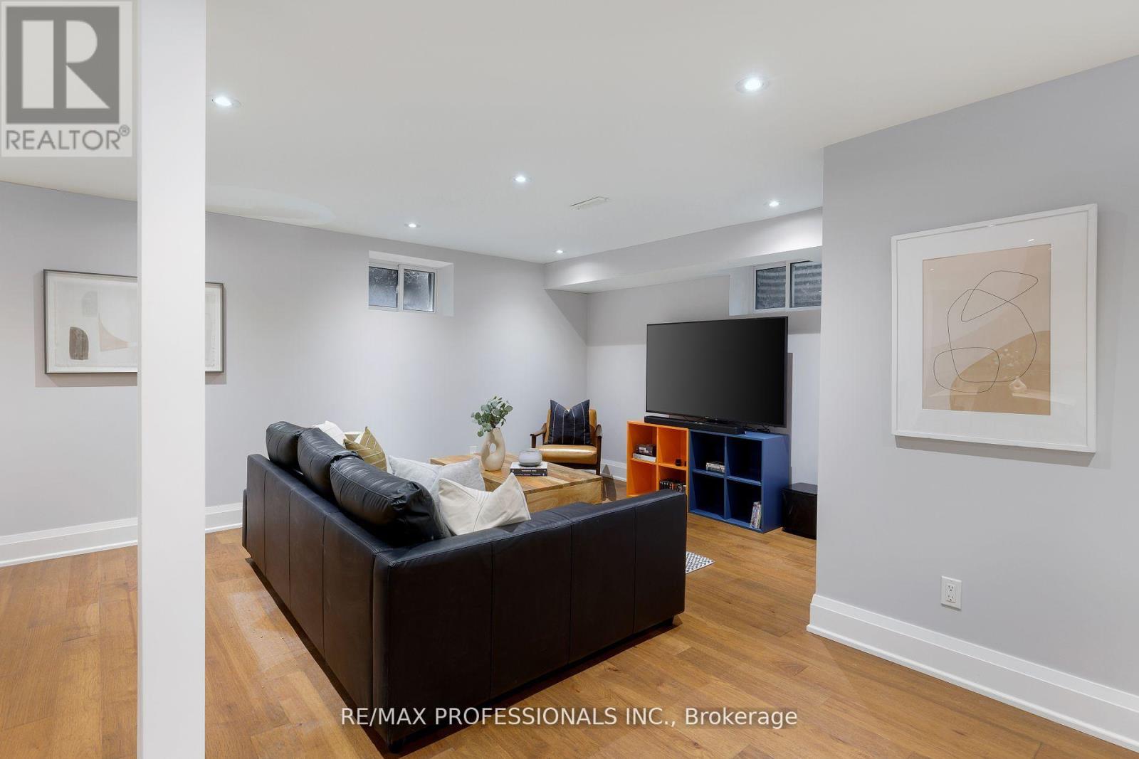 60 Keane Avenue, Toronto (Islington-City Centre West), Ontario  M9B 2C2 - Photo 43 - W12209679