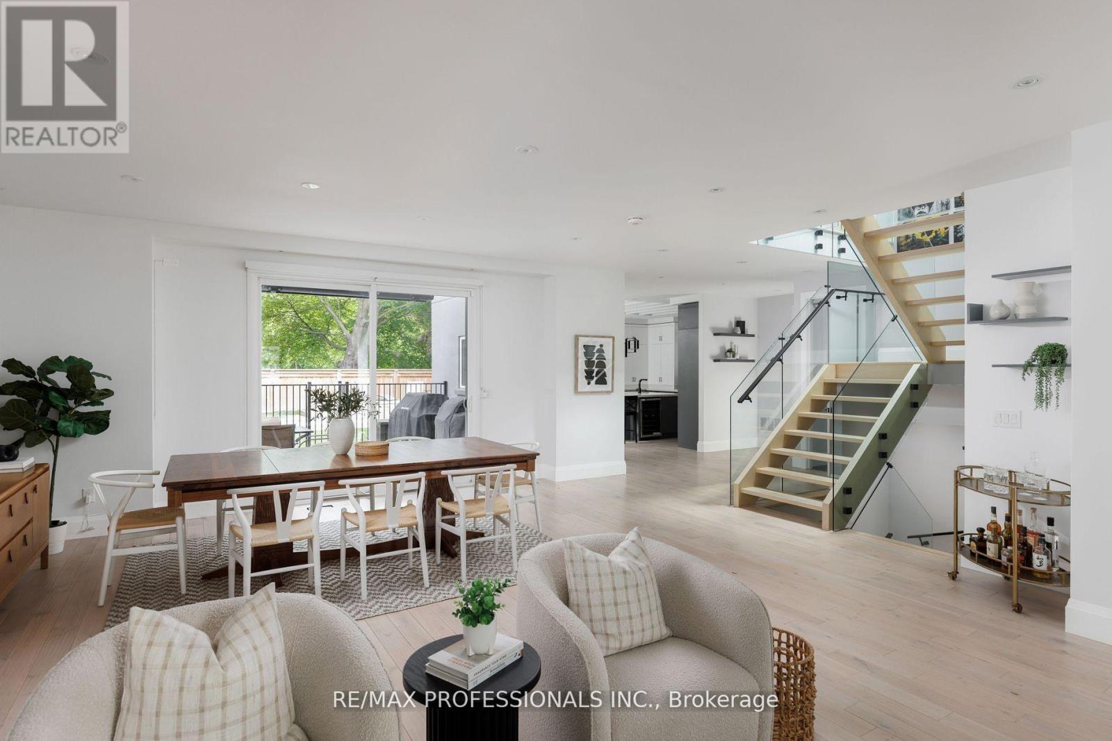 60 Keane Avenue, Toronto (Islington-City Centre West), Ontario  M9B 2C2 - Photo 9 - W12209679