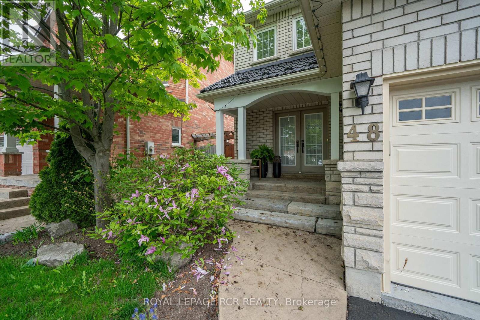 48 Cross Country Boulevard, Caledon (Bolton West), Ontario  L7E 2N6 - Photo 2 - W12209716