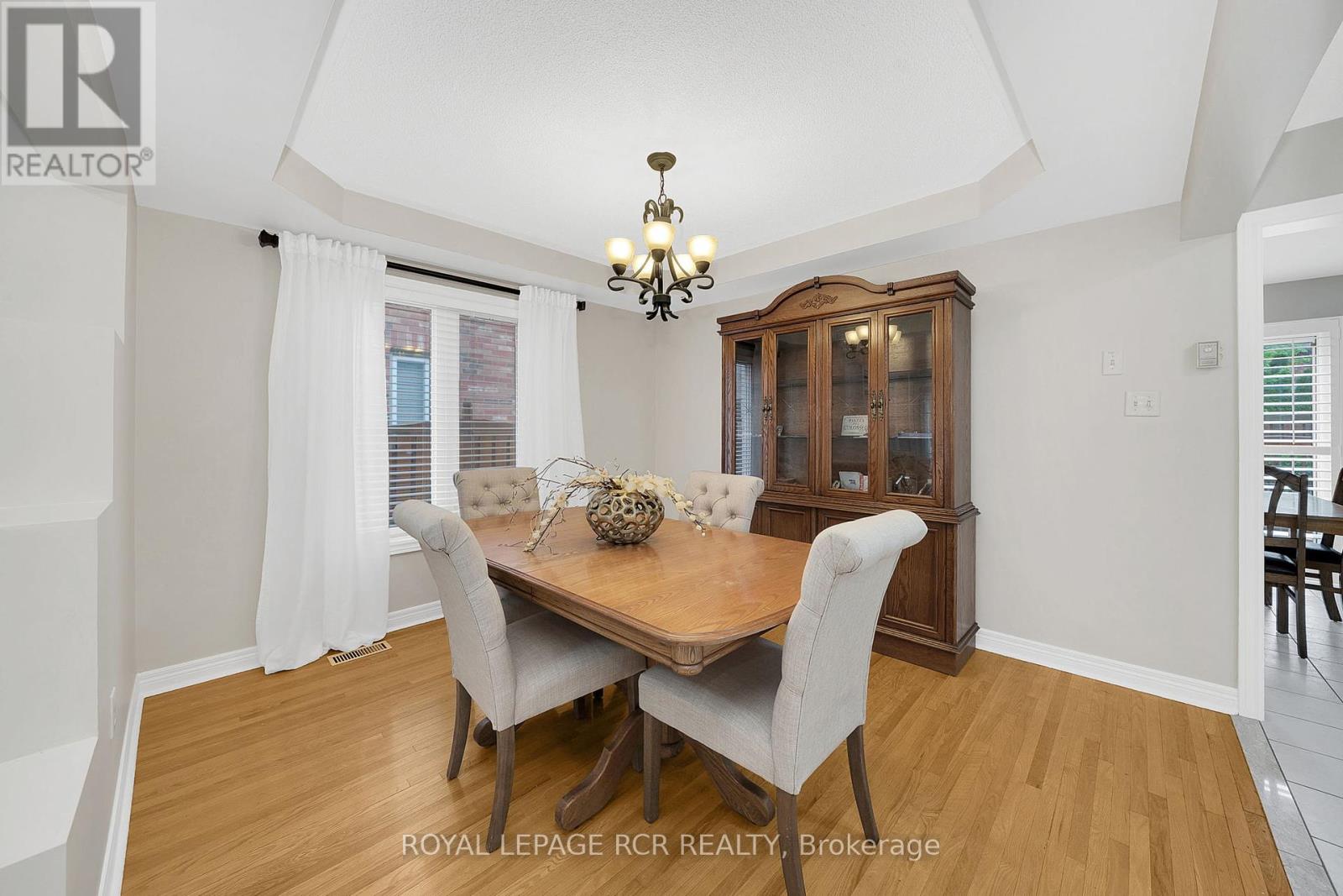 48 Cross Country Boulevard, Caledon (Bolton West), Ontario  L7E 2N6 - Photo 8 - W12209716