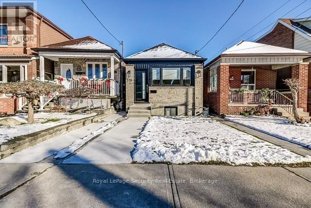 275 Nairn Avenue, Toronto, Ontario  M6E 4H7 - Photo 2 - W12209722