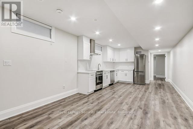 275 Nairn Avenue, Toronto, Ontario  M6E 4H7 - Photo 8 - W12209722