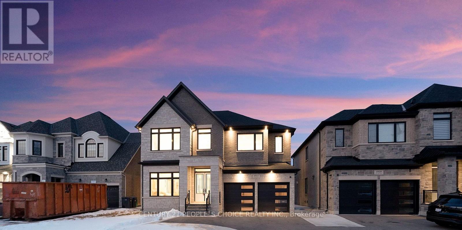 8915 HERITAGE ROAD, Brampton, Ontario