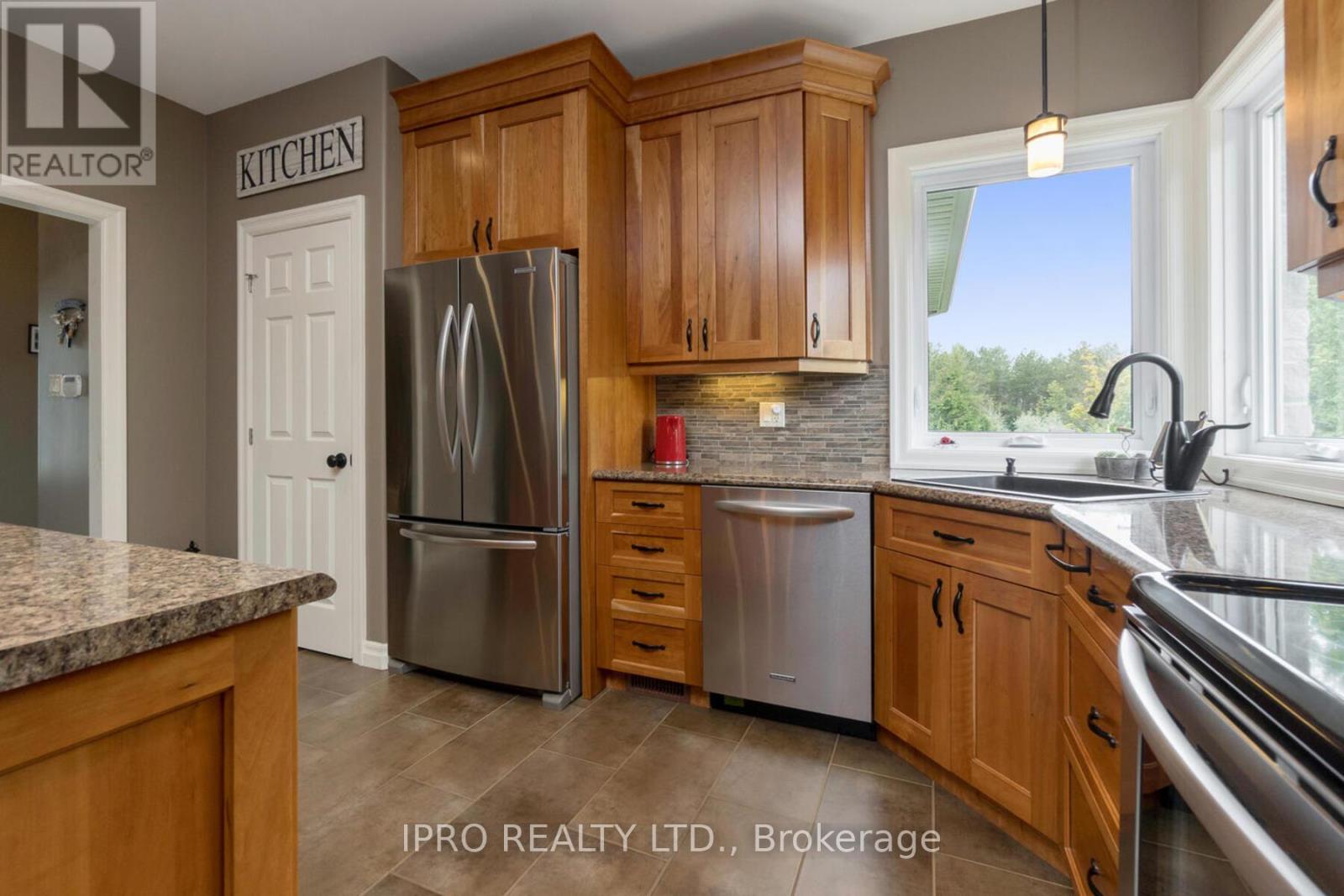 20341 St Andrews Road, Caledon, Ontario  L7K 2E6 - Photo 10 - W12209728