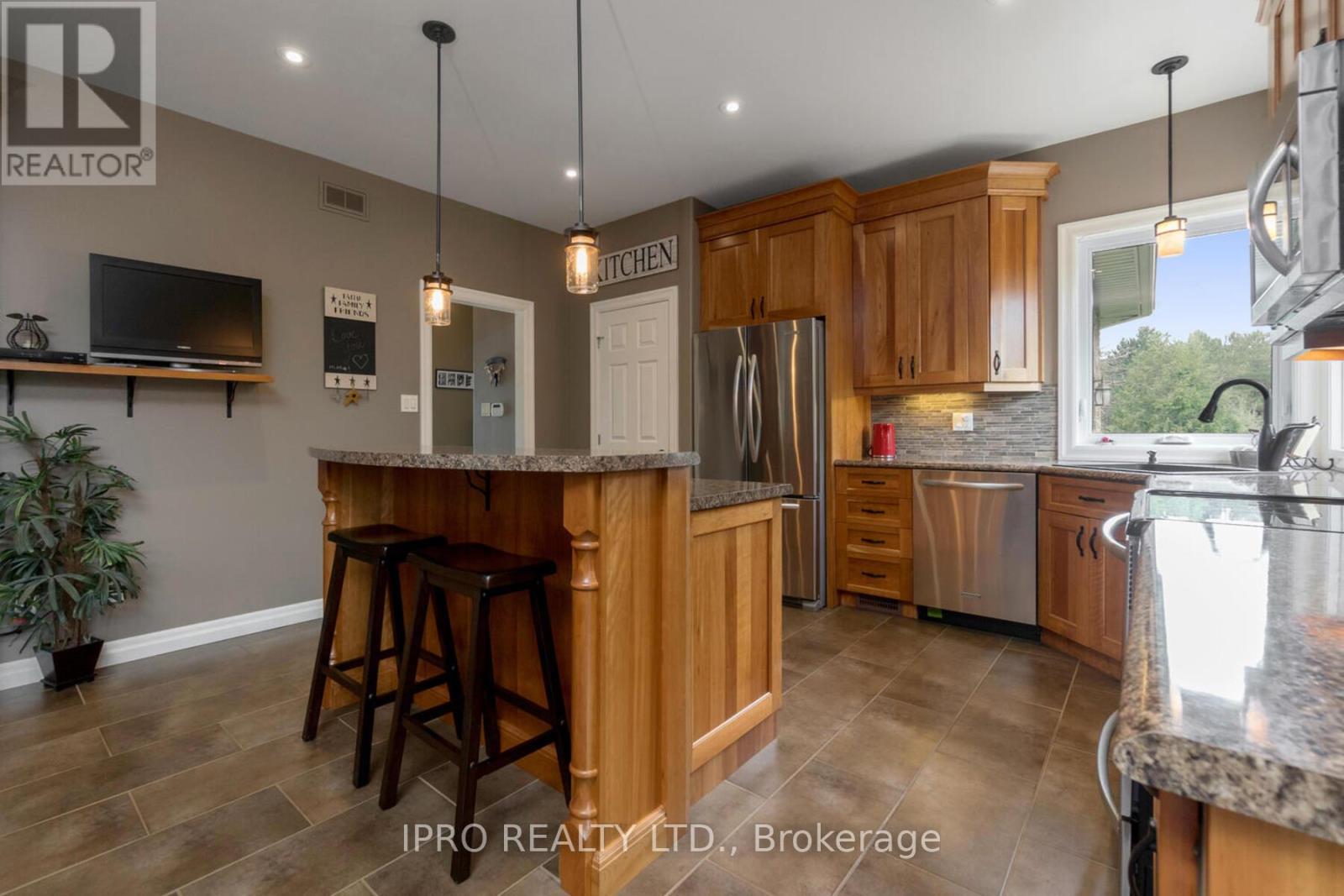 20341 St Andrews Road, Caledon, Ontario  L7K 2E6 - Photo 12 - W12209728