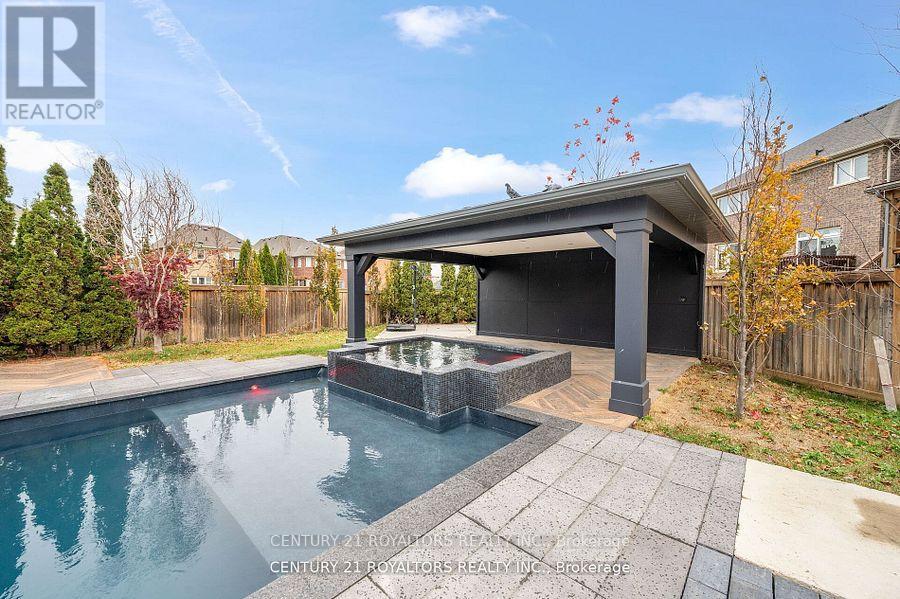 43 Wishing Well Crescent, Caledon, Ontario  L7C 1T9 - Photo 43 - W12209738