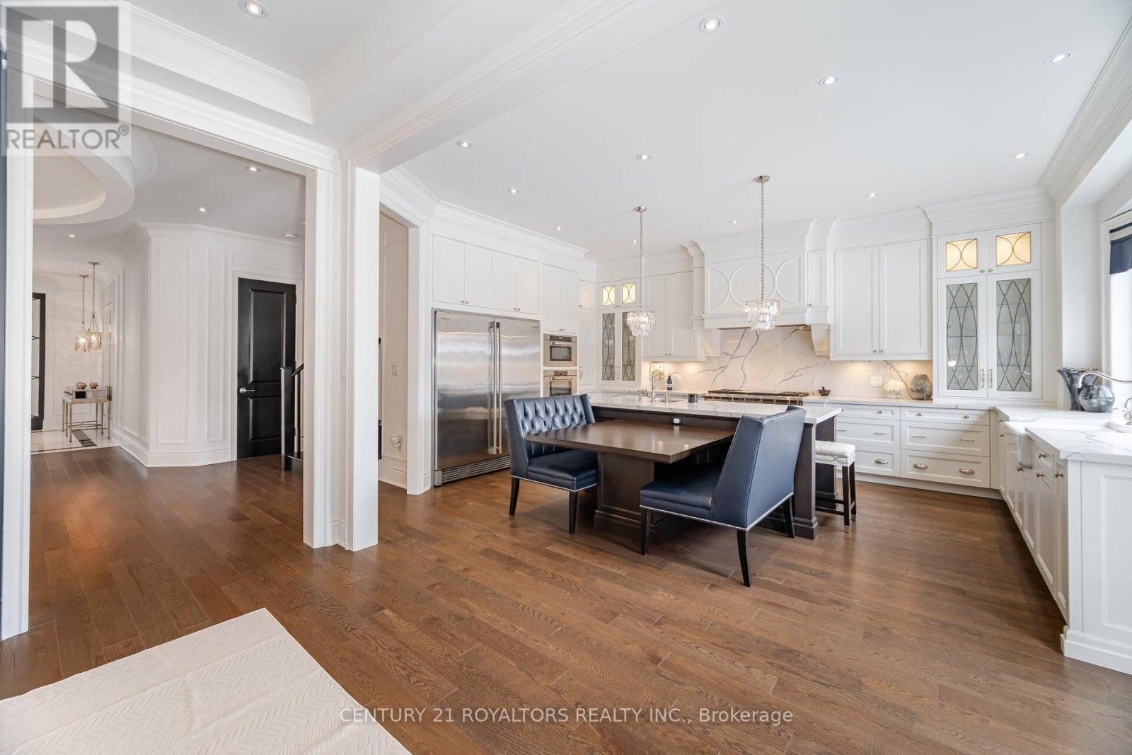 43 Wishing Well Crescent, Caledon, Ontario  L7C 1T9 - Photo 8 - W12209738